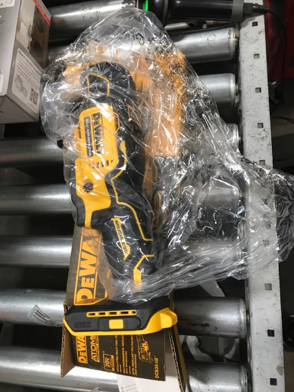 Photo 1 of (UNTESTED) (PARTITAL SET) DeWalt DCS354B 20-Volt MAX Cordless Brushless Oscillating Multi-Tool, TOOL ONLY 
