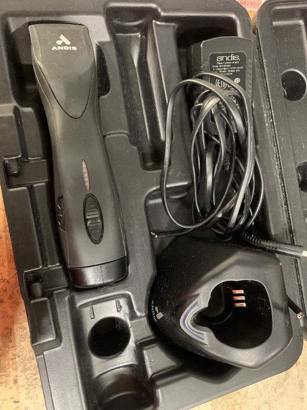 Photo 1 of *****ONLY FOR PARTS*****Andis 79170 Pulse Zr II 5-Speed Detachable Blade Clipper, Cordless Animal/Dog Grooming, Removable Lithium Ion Battery, LED Charge Light, Black