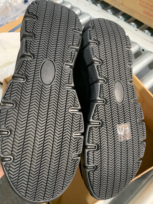 Photo 1 of (size 10.5) NINGO Leather Non Slip Shoes for Men Women, Slip On Water Resistant Work Loafers, Slip Resistant Lightweight Breathable Chef Footwear & Sneakers for Kitchen/Restaurant Staff and Hospitality Black 10.5