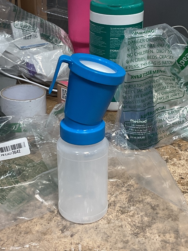 Photo 1 of Ambic DipCup Teat Dipper