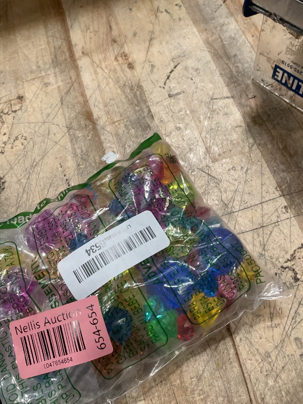 Photo 1 of 100 Pcs Vase Fillers Diamond Decoration for Craft Multi Size Fake Diamond Acrylic Gems Crystal for Wedding Party (Multicolored)