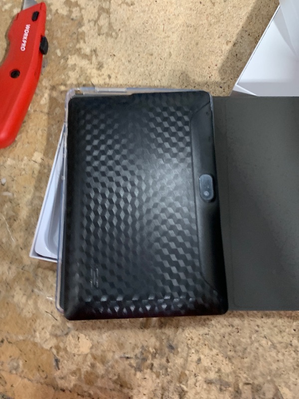 Photo 1 of ***PIN LOCKED**** PEICHENG Android 12 Tablet 7", 4GB RAM 32GB ROM Tablets, Quad-Core 1.5GHz Processor, Dual Camera,1024 x 600 IPS Display Screen,512GB Expand, Tablet with Case, Black (Tablet with Case)