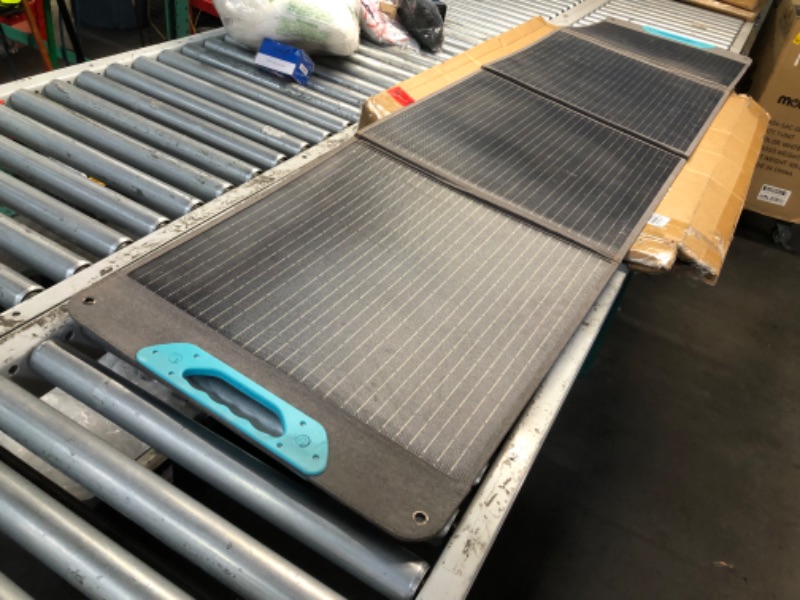 Photo 1 of ***HEAVILY USED AND DIRTY - NO CHARGE CONTROLLER - UNABLE TO TEST***
Renogy 200W Portable Solar Panel, IP65 Waterproof Foldable Solar Panel Power Backup, Solar Charger for Power Station RV Camping Off Grid