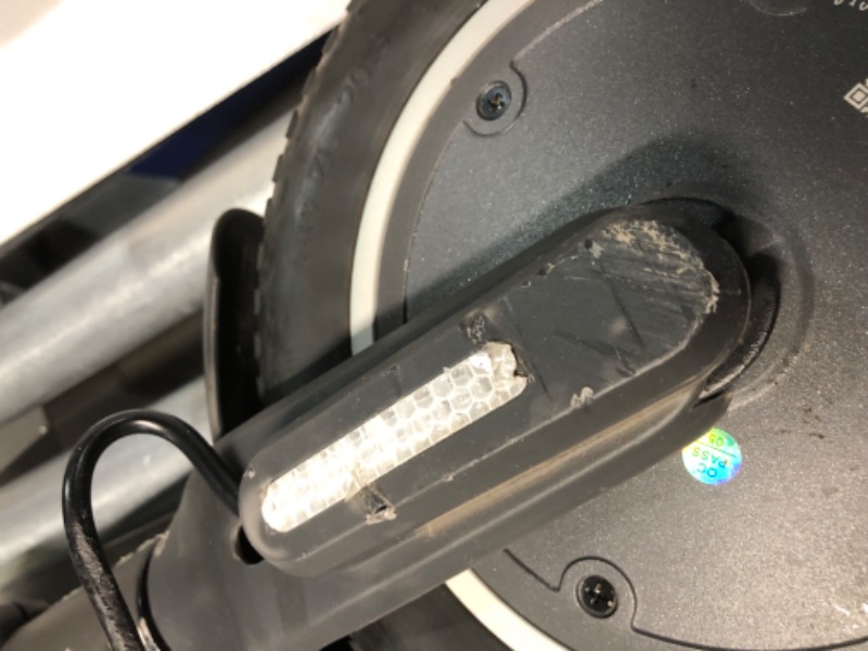Photo 1 of ***USED - MAJOR DAMAGE - SEE PICTURES***
5TH WHEEL V30PRO Electric Scooter, 10" Solid Tires, 350W Motor & 18 MPH, 19.9 Miles Range E-Scooter with E-Lock, Dual Brakes and Suspension, Foldable Adults Commuter Scooter with Turn Signals and APP