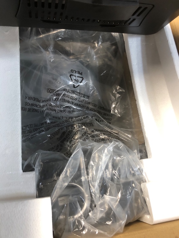 Photo 1 of (not functional)(sold for parts only) Hamilton Beach Electric Deep Fryer with 2 Baskets and Lid, 4.5 Liters / 19 Cups Oil Capacity, Temperature Control, View Window