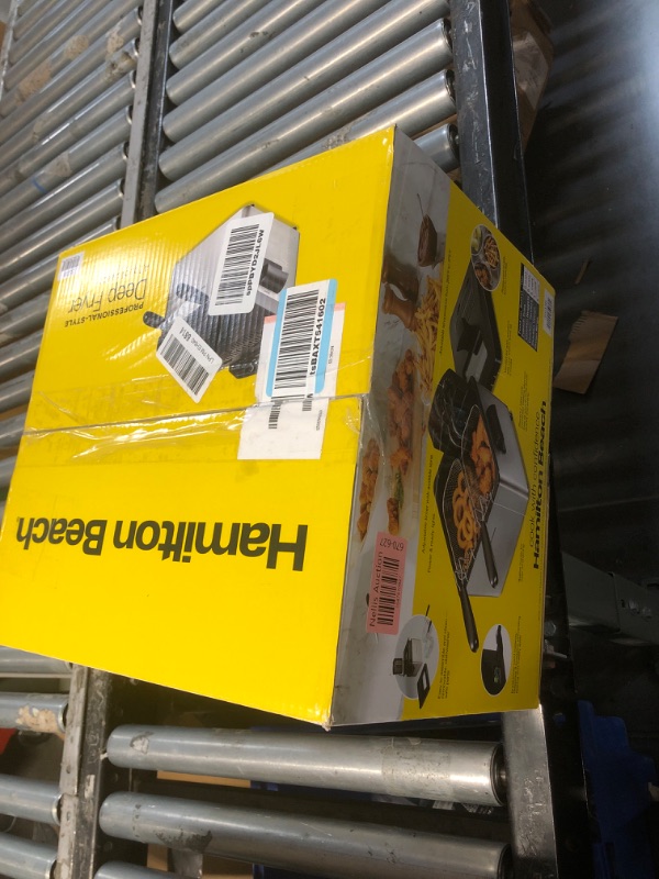 Photo 1 of (not functional)(sold for parts only) Hamilton Beach Electric Deep Fryer with 2 Baskets and Lid, 4.5 Liters / 19 Cups Oil Capacity, Temperature Control, View Window