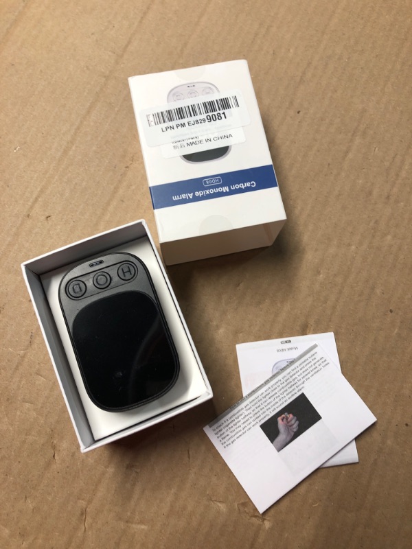 Photo 1 of (missing pieces) Lunarlipes Carbon Monoxide Detectors Plug in, 3-in-1 CO Detector with Temp/Hum Sensor, Portable Travel Carbon Monoxide Alarm 