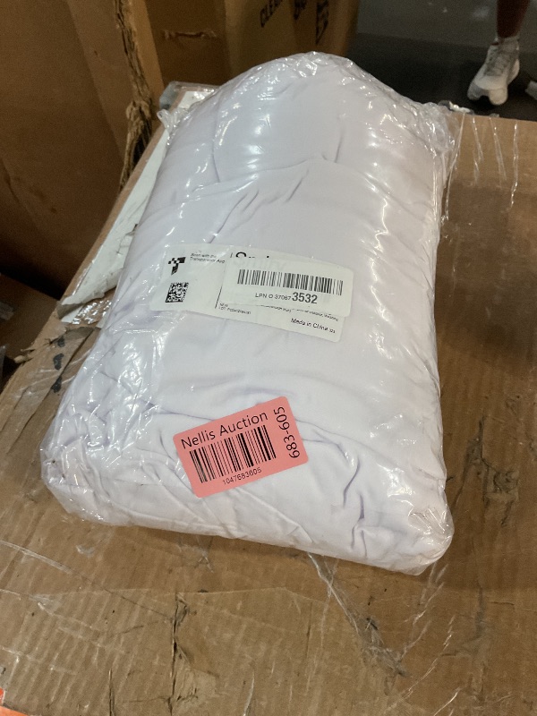 Photo 1 of Smiry Spandex Tablecloth, Elastic Fitted Stretch Tablecloth for 6FT Rectangle Tables, Waterproof Washable Table Cover Skirt for Outdoor, Wedding, Banquet & Parties (White, 72Lx30Wx30H Inch)