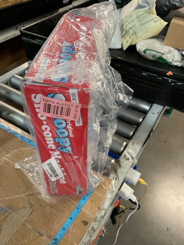 Photo 1 of ***Misisng shovel***
Cra-Z-Art Snoopy SNO-Cone Machine, Snow Cone Shaved Ice Maker Ice Shaver, Snoopy House Shaped Shaved Ice Maker Comes with Fruit Punch Flavor Packet, Ages 6 and Up, White