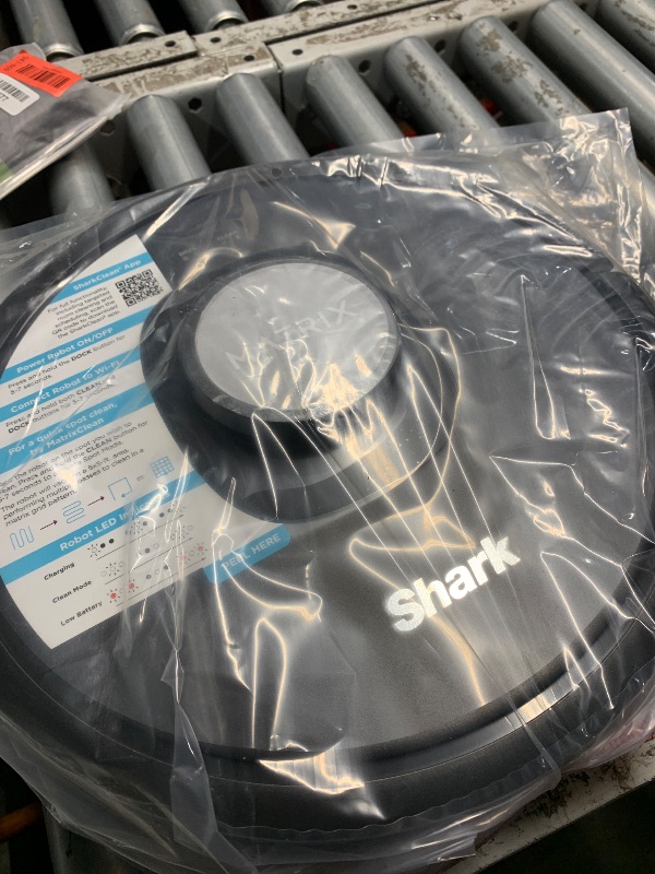 Photo 1 of (used)(see images)Shark RV2310AE Matrix Self-Emptying Robot Vacuum with Bagless, 45-Day Capacity, Self-Cleaning Brushroll for Pet Hair