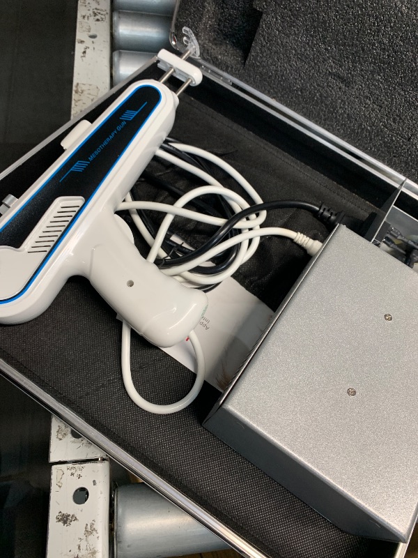 Photo 1 of (sold for parts only) QiQibaby Professional Skin Rejuvenation Meso Beauty Machine Device for Anti-Wrinkle Pregnancy bio Whitening Skin Sensitivity Body Slimming Freckle Dispelling 110-240V