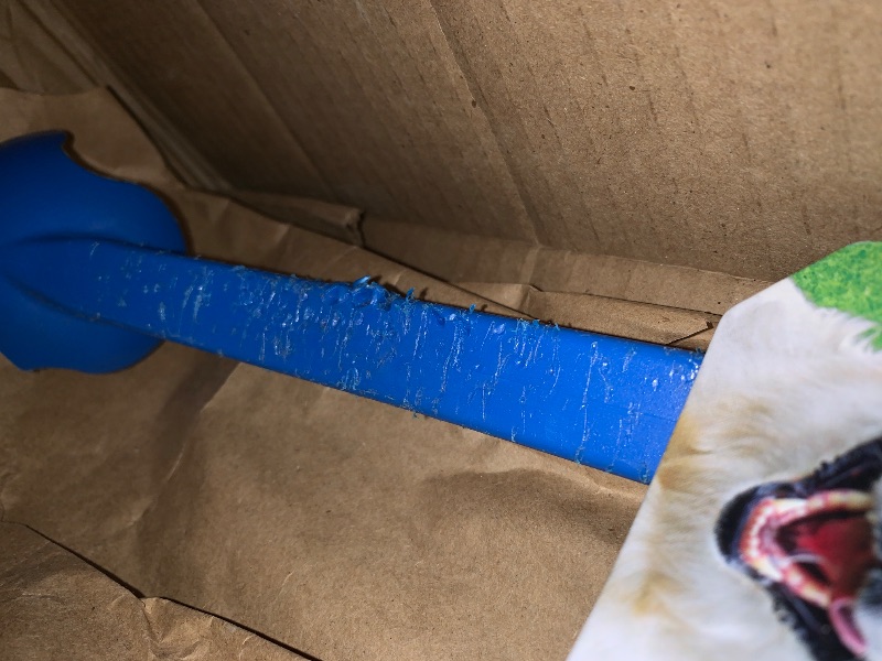 Photo 1 of ***HEAVILY USED***
Chuckit! The Duo 22M Double Launcher Dog Toy, 22" Length, Includes 2 Medium Tennis Balls (2.5") Size Medium for Breeds 20-60lbs, Multi-Dog and Pack Play