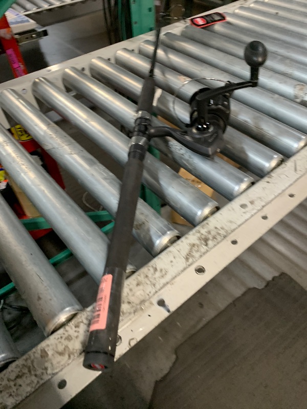 Photo 1 of (ROD DAMAGED) (USED/FAIR) PENN 7' Wrath II Fishing Rod and Spinning Reel Combo, Size 5000, Medium Heavy Power, Fast Action, Corrosion-Resistant Graphite Construction, Lightweight and Durable