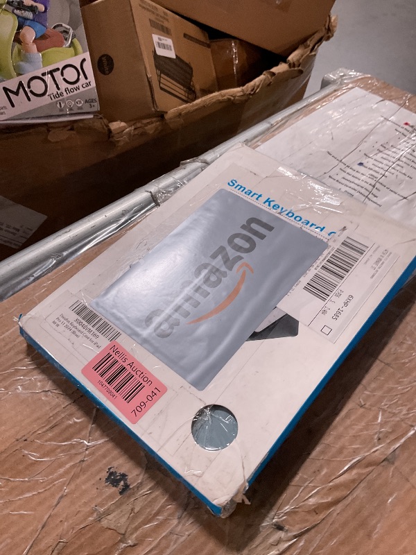 Photo 1 of Divufus Keyboard Case for iPad Pro 11 Inch (M4) 2024 [Magnetic Detachable Wireless Keyboard][Support 3 System] Flip Stand Case with Pencil Holder for iPad 11” Pro 2024 (M4), Blue