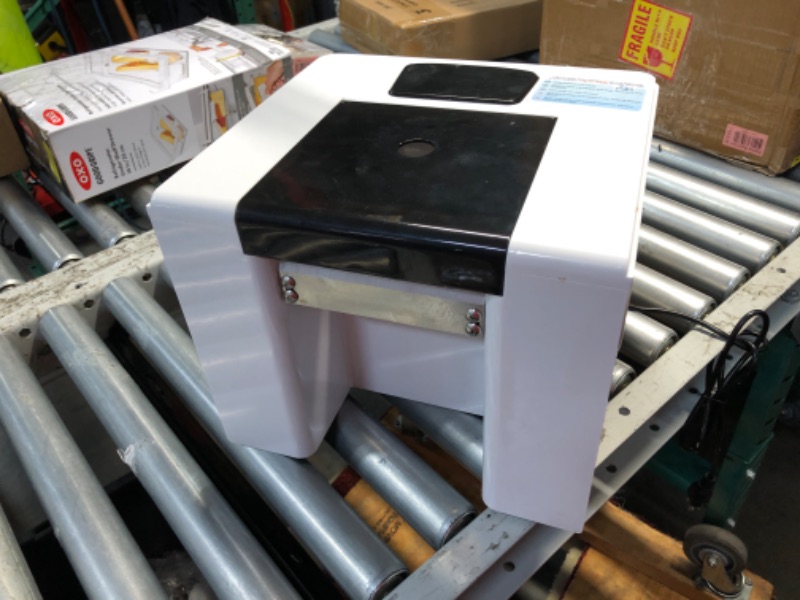 Photo 1 of ***USED - POWERS ON - UNABLE TO TEST FURTHER - SEE PICTURES***
NEWTRY Snowflake Ice Machine 280W Shaved Ice Machine Automatic Snow Cone Maker Air Cooling Efficient Ice Crushing for Party Bar Home 110V (White)