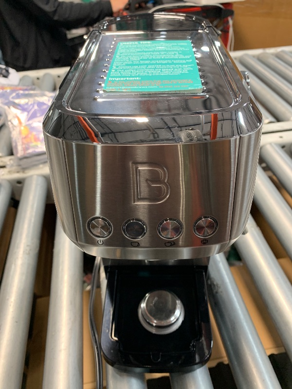 Photo 1 of (used)(incomplete)(see images) CASABREWS 3700 Essential Espresso Machine 20 Bar, Stainless Steel Cappuccino & Latte Machine