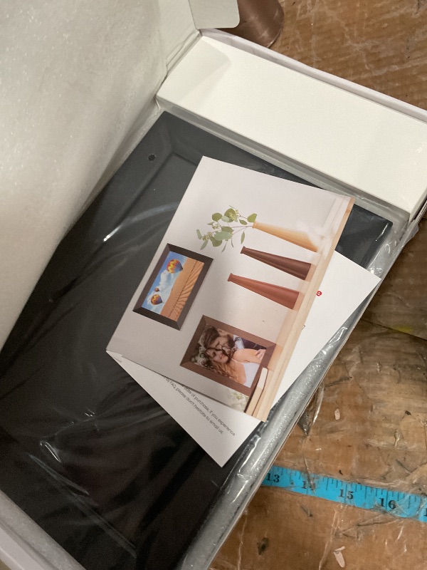 Photo 1 of ****SOLD AS PARTS BROKEN DOES NOT WORK***Frameo 10.1 Inch WiFi Digital Picture Frame, 1280x800 HD IPS Touch Screen Photo Frame Electronic, 32GB Memory, Auto-Rotate