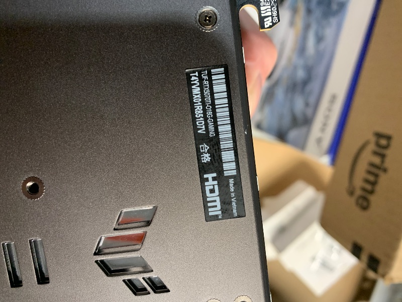 Photo 1 of  ASUS TUF gaming 5060 16GB GDDR7 OC Edition Gaming Graphics Card (PCIe® 5.0, HDMI®/DP 2.1, 3.125-slot, Military-Grade Components, Protective PCB Coating, axial-tech Fans)