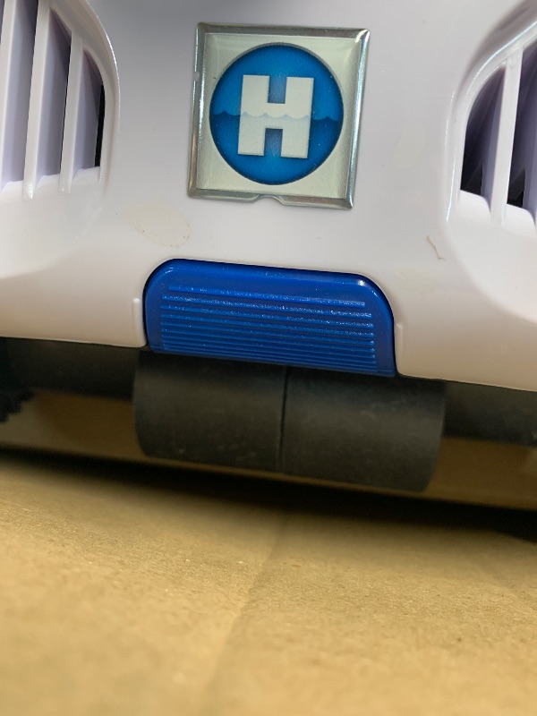 Photo 1 of Hayward TracVac Lightweight Automatic Suction Vacuum Cleaner with Hose and Valve for In Ground Swimming Pool Maintenance, White