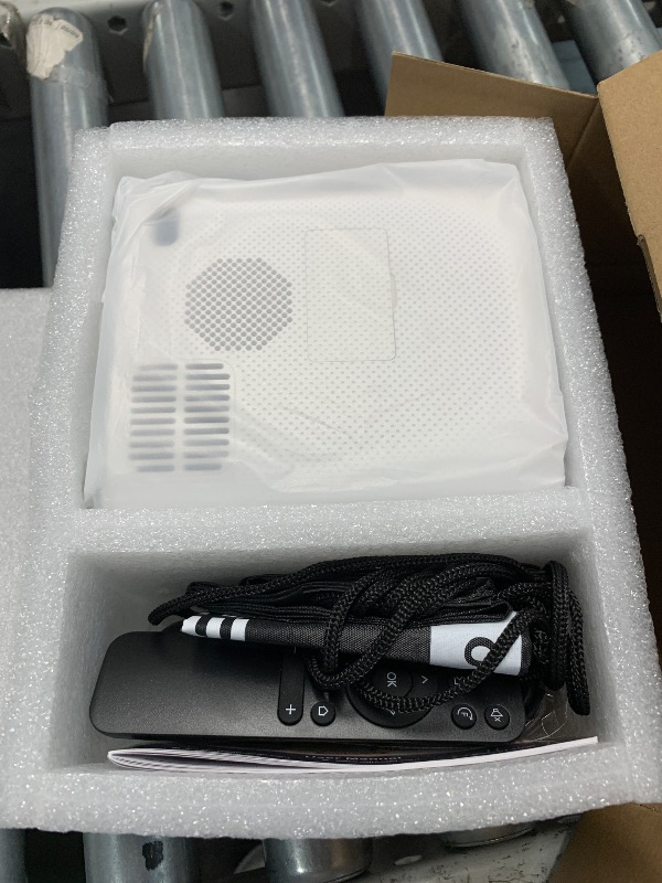 Photo 1 of [Electric Focus]Projector with WiFi and Bluetooth, Native 1080P 15,000 Lumens 4K Supported, Agreago Outdoor Movie Projector for Home Theater UP to 300", for iOS/Android/Laptop/TV Stick/HDMI/USB