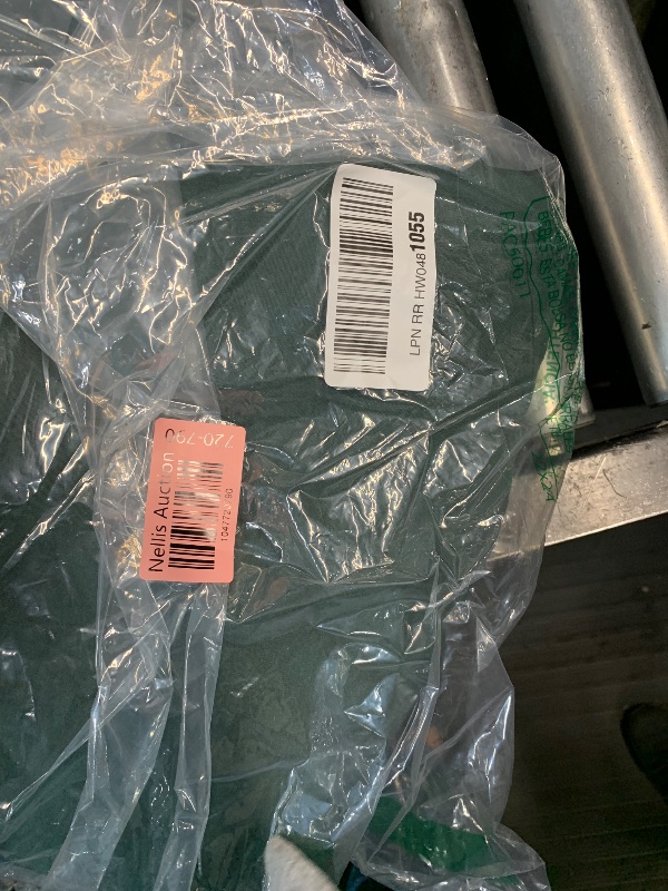 Photo 1 of (duvet and pillow covers) Bedsure Forest Green Duvet Cover King Size - 3 Pieces Prewashed Extra Soft Bedding Set, Includes 1 Duvet Cover 104x90 Inches with Zipper Closure & 2 Pillow Shams, Comforter Not Included