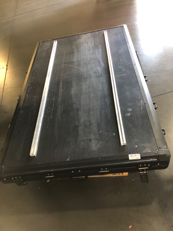 Photo 1 of **TRUCK/TRAILER PICKUP**WildFinder Rooftop Tent Hard Shell Roof Top Tent Hardshell Suitable for Jeep SUV Truck Van,Camping Car Roof for 2-3 Person