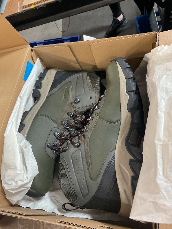 Photo 1 of ***(MAJOR DAMAGE/MISSING PARTS/ SEE NOTES)***Columbia Mens Newton Ridge Plus II Waterproof Hiking Boot, Deep Olive/Desert Sun, 12