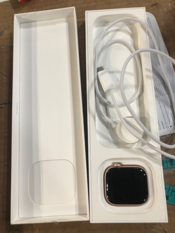 Photo 1 of (may need to contact apple support to unlock) Apple Watch Series 10 [GPS + Cellular 42mm case] Smartwatch with Rose Gold Aluminium Case with Light Blush Sport Band - 