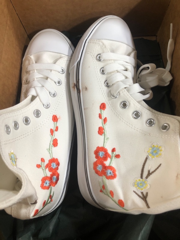 Photo 1 of * Has a smudge that can be wiped off*
ZGR Womens High Top Canvas Sneakers,Black White Embroidery Canvas Shoes for Women,Fashion Casual Tennis Walking Shoes(Red&White Embroidery.US7.5)