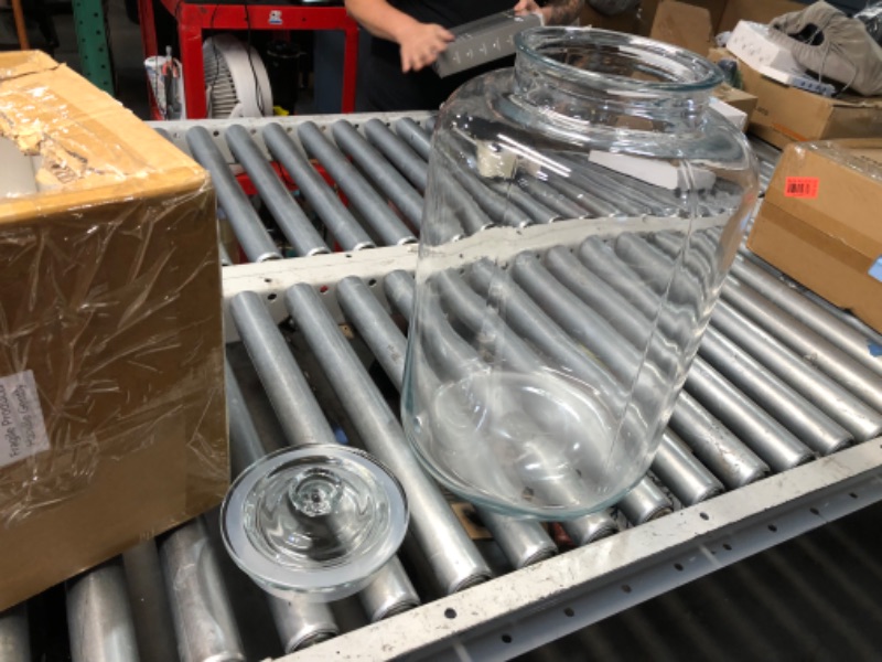 Photo 1 of (PARTIAL SET) (MISSING THE SPOUT)
Newtay 5 Gallon Glass Water Dispenser Countertop with Glass Lid and Stainless Steel Spigot Beverage Drink Dispenser Airtight Leakproof Large Jug for Summer Outdoor Party Juice Kombucha