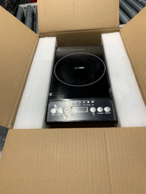 Photo 1 of (PARTS/SCRAP) (USED/FAIR) VBGK Portable induction Cooktop,110V Single Burner Induction Stove Top,1800W Induction Hot Plate Electric Burner,7 Power Levels, Kids Lock & Timer,LED touch control,Overheat Protection