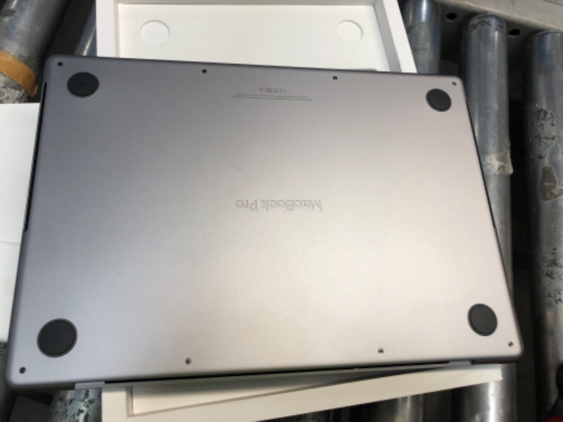 Photo 1 of **NEEDS TO BE RESET**Apple 2024 MacBook Pro Laptop with M4 Max, 14?core CPU, 32?core GPU: Built for Apple Intelligence, 14.2-inch Liquid Retina XDR Display, 36GB Unified Memory, 1TB SSD Storage; Space Black