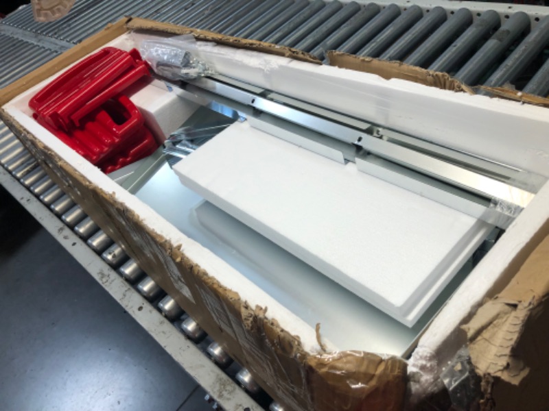 Photo 1 of ***INCOMPLETE - MISSING PARTS - METAL PARTS AND HARDWARE - BENT - SEE PICTURES***
Chicken Nesting Box, 8 Compartments with Leg Chicken Nesting Boxes for Laying Eggs, Nesting Boxes for Chicken with Egg Collection for Chicken Coop, Red