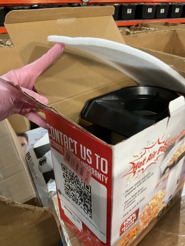 Photo 1 of ***(HEAVILY USED)***Popcorn Maker, 4.5 Quarts Fast Popping High Popping Rate Air Popper Popcorn Maker with On/Off Switch, No Oil, Easy to Clean & Mantain, BPA-Free Popcorn Machine, ETL Certified Popcorn Poppers for Home