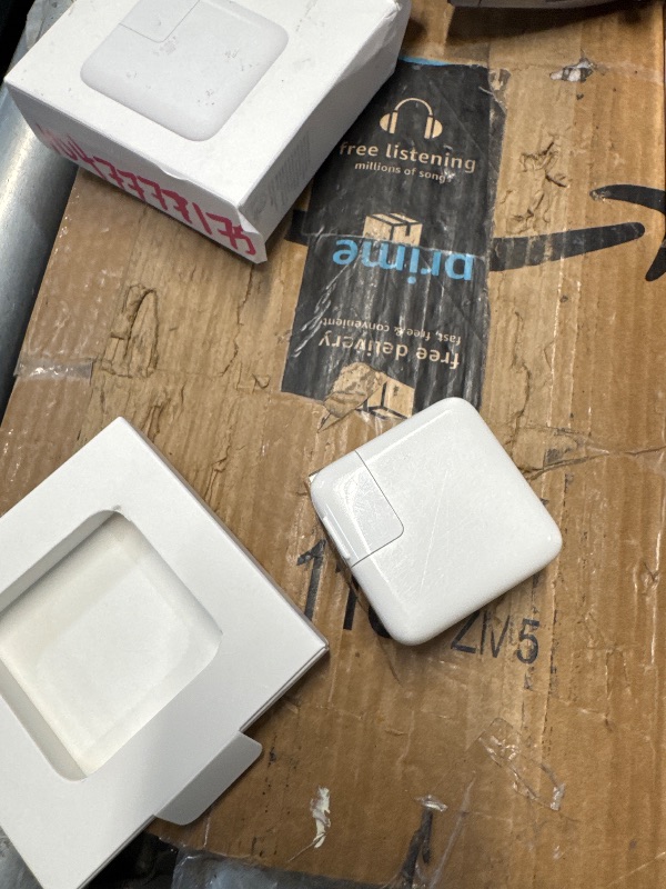 Photo 1 of Apple 30W USB-C Power Adapter