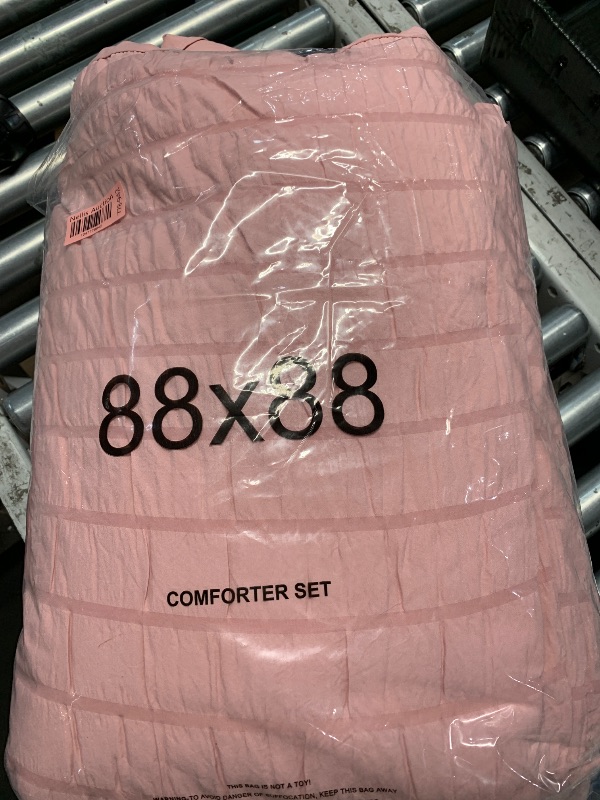 Photo 1 of (PARTIAL SET) MUXHOMO 7 Pieces Queen Comforter Set, Seersucker Bed in a Bag Queen Size, All Season Luxury Bedding Set with Comforter, Flat Sheet, Fitted Sheet, Pillowcases & Shams, Pink