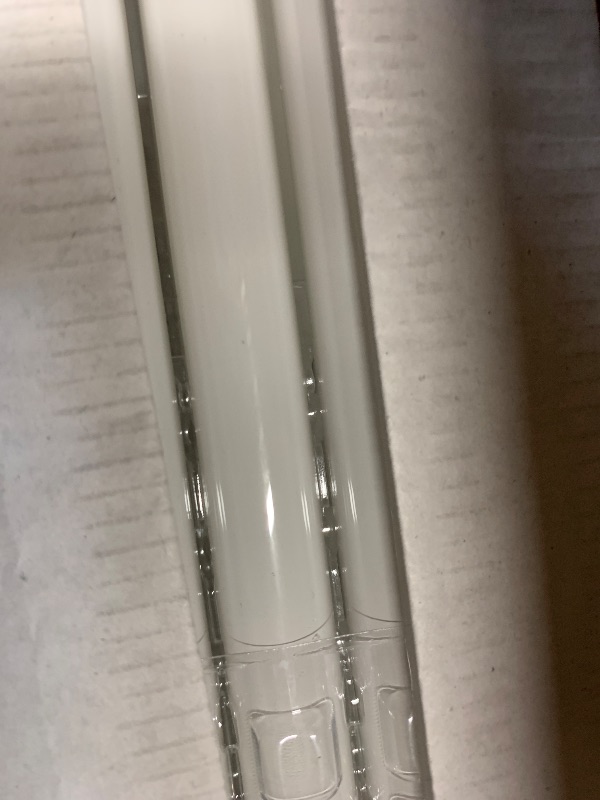 Photo 1 of (PARTIAL SET) Konideke F54T5/850/HO 4 Feet 54 Watt T5 High Output 5000K Fluorescent Tube - 46 Inches, 25 Pack, G5 Base, 4200 Lumens