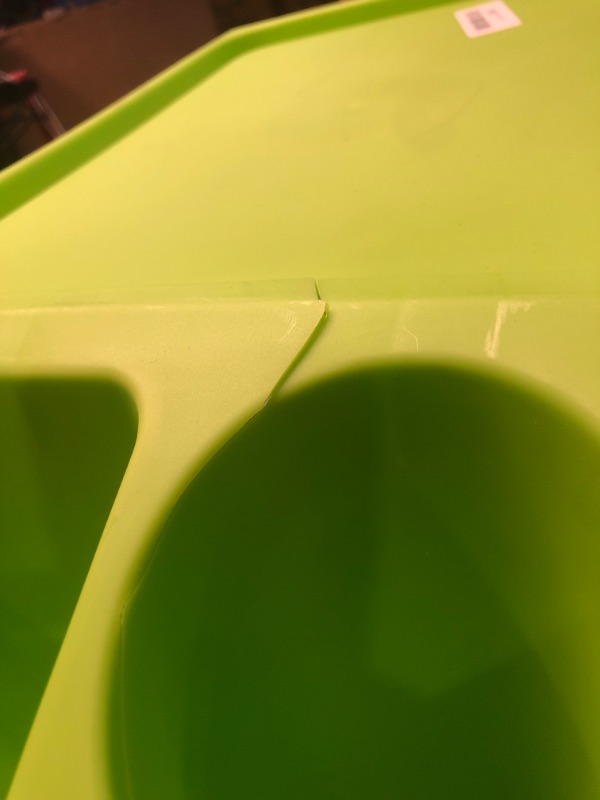 Photo 1 of (please see images for damage) Basicwise QI003253G Kids Lap Desk Tray, Portable Activity Table, Green, 1 Piece