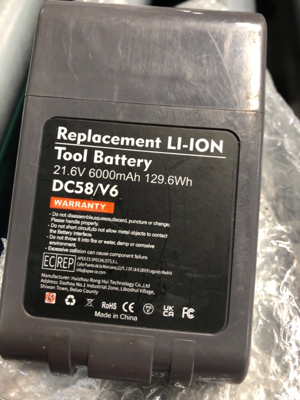 Photo 1 of (see all images) Lasica 4.5Ah 21.6V V6 Replacement Battery w/2 Filters - Compatible with Dyson V6 SV03 DC58 DC59 DC61 DC62 DC72 DC74 