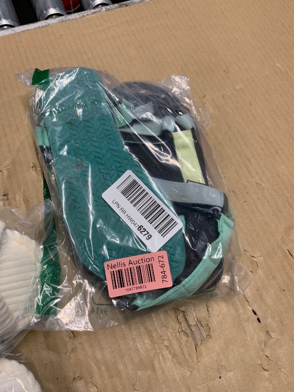 Photo 1 of (BAGGED) (WORN) WateLves Womens-Sport-Sandals Outdoor Hiking Sandals with-Arch-Support Comfortable Webbing-Water-Athletic Beach-Sandals for Travel-Walking-Trekking-Camping(Mint green,39)