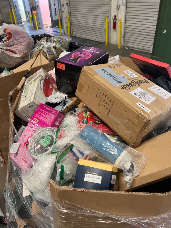 Photo 1 of **FINAL SALE** NONREFUNDABLE*** NELLIS AUCTION NO SALES PALLET
