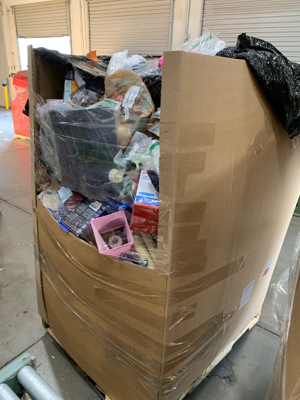 Photo 1 of **FINAL SALE** NONREFUNDABLE*** NELLIS AUCTION NO SALES PALLET
