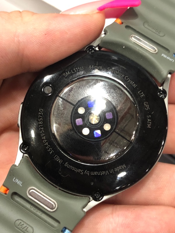 Photo 1 of **FOR PARTS ONLY**
Samsung Galaxy Watch 7 44mm LTE AI Smartwatch w/Energy Score, Wellness Tips, Heart Rate Tracking, Sleep Monitor, Fitness Tracker, 2024, Green [US Version, 1Yr Manufacturer Warranty]