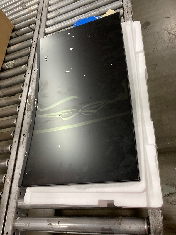 Photo 1 of **smashed screen**SANSUI 32 Inch Curved 240Hz Gaming Monitor High Refresh Rate, FHD 1080P Gaming PC Monitor HDMI DP1.4, Curved 1500R, 1Ms MPRT, HDR,Metal Stand,VESA Compatible (ES-G32C3F DP Cable Incl.)