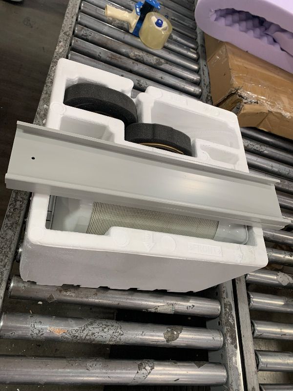 Photo 1 of *******************MISSING SOME ACCESSORIES LIKE THE REMOTE*******************
14,000 BTU Portable Air Conditioner Cools Up to 700 Sq.Ft, Auto-Evaporation Low Noise Portable AC Unit with Remote Control Fits for Large Room, Office, Garage,White