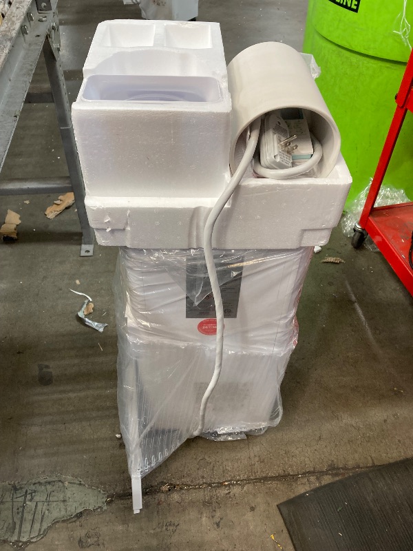 Photo 1 of ***(PARTS ONLY/ MAJOR DAMAGE/ MISSING PARTS/ NON FUNCTIONAL)***Portable Air Conditioners, 10000 BTU Portable AC up to 450 Sq.Ft, 3 in 1 AC Unit with Cool, Dehumidifier & Fan Modes, Remote Control & 24H Timer, AC Unit for Bedrooms, Living Rooms & Apartment