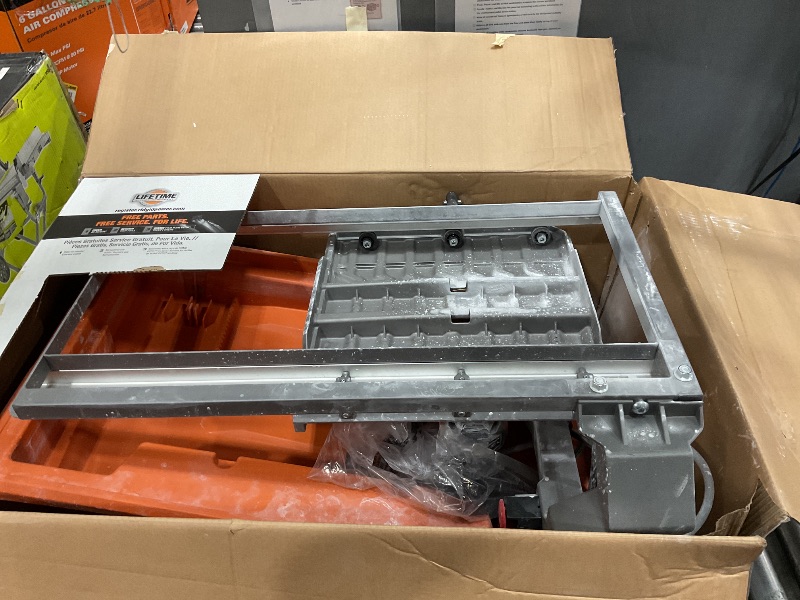 Photo 1 of **FINAL SALE** RIDGID 9 Amp 7 in. Blade Corded Wet Tile Saw with Stand
