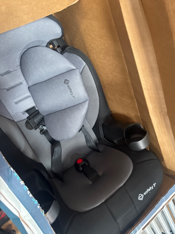 Photo 1 of (USED) Safety 1st Grand 2-in-1 Booster Car Seat, Converts from High Back to Belt-Positioning Booster, High Back Seat for Kids 40-65, and Belt-Positioning 40-100 Pounds, High Street