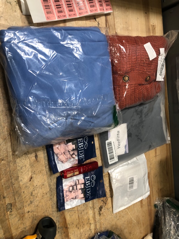 Photo 1 of ** SOLD AS IS BUNDLE OF MISCELLANEOUS AND SORTED GOODS **