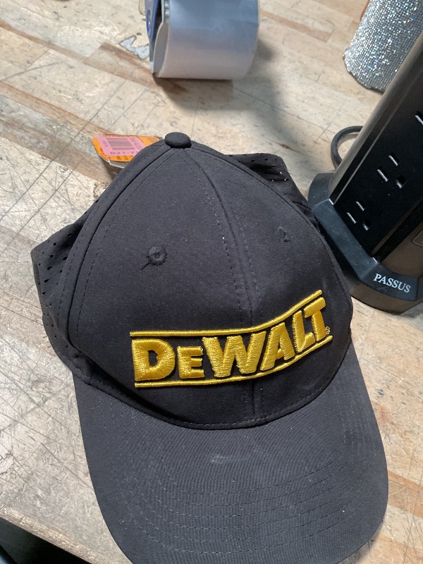 Photo 1 of  Dewalt Oakdale Patch Trucker Hat Dxww500 Mesh Men *picture for reference*